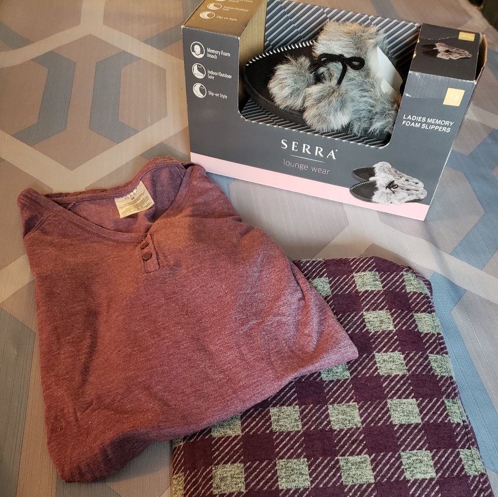 Serra pajamas and slippers (medium? )